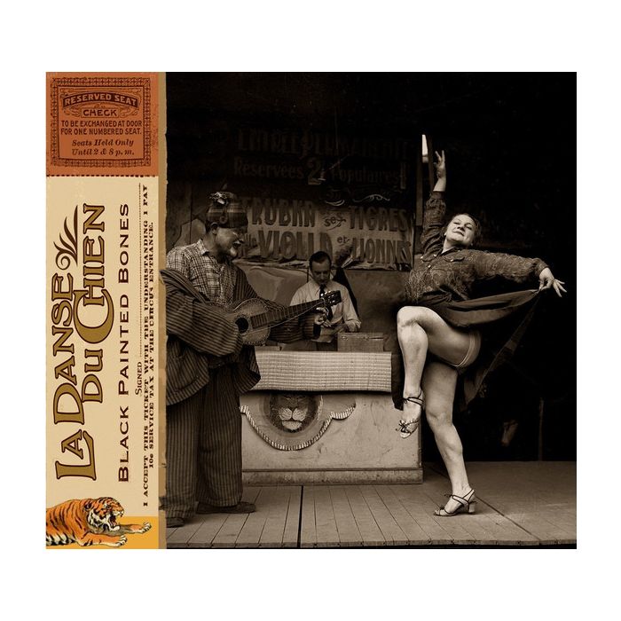La Danse Du Chien: Black painted bones